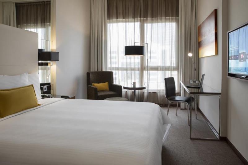 เซ็นโทร คอร์นิช อัลโคบาร์ บาย โรตานา Hotel อัลโคห์บาร์ ภายนอก รูปภาพ
