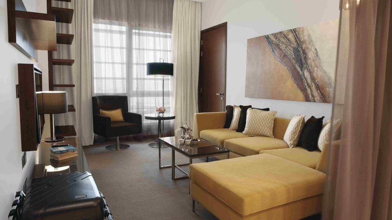 เซ็นโทร คอร์นิช อัลโคบาร์ บาย โรตานา Hotel อัลโคห์บาร์ ภายนอก รูปภาพ