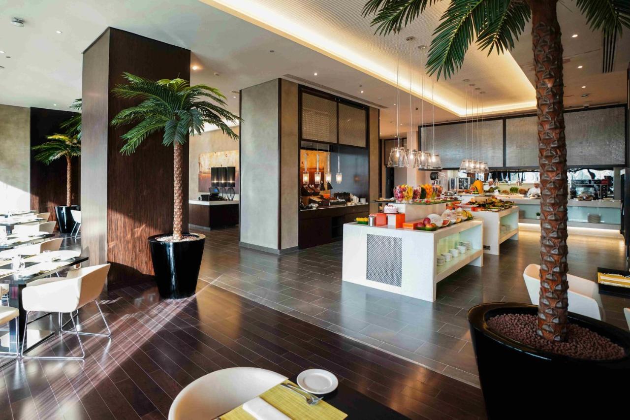 เซ็นโทร คอร์นิช อัลโคบาร์ บาย โรตานา Hotel อัลโคห์บาร์ ภายนอก รูปภาพ
